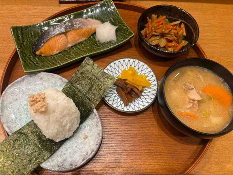 麻布十番　「味蔵や 麻布十番総本店」