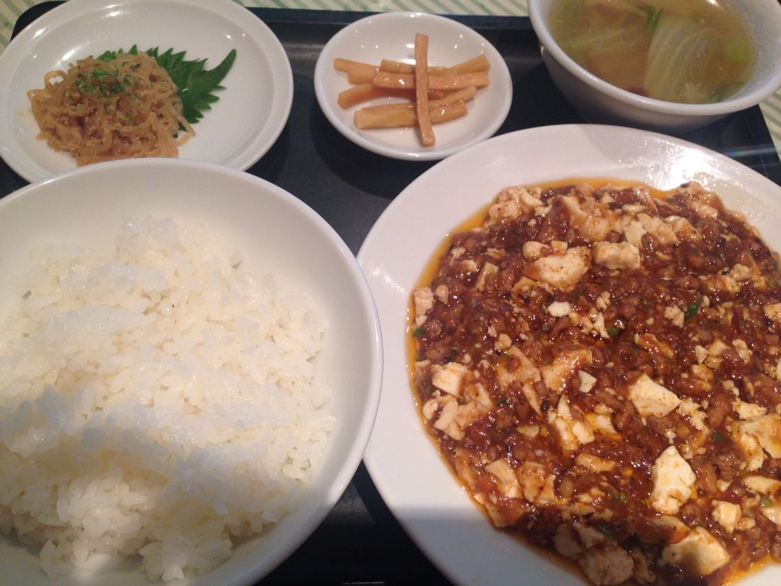 四谷三丁目 峨嵋山 ランチ 趣味の為に生きて行く