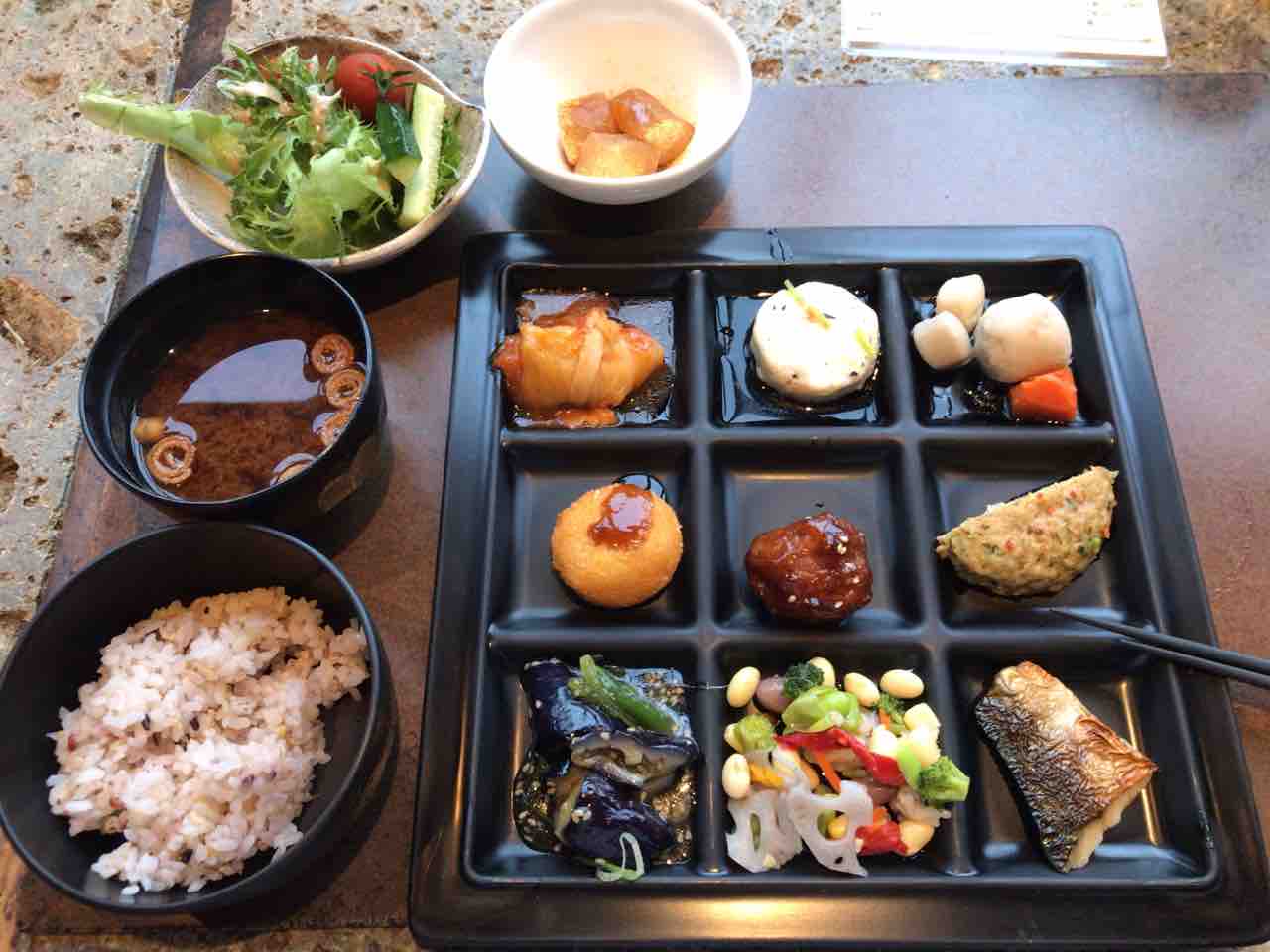 新宿 隠れ房 新宿店 ランチ 趣味の為に生きて行く