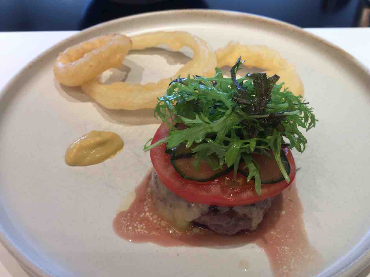 新宿 カフェ トロワグロ ランチ 趣味の為に生きて行く
