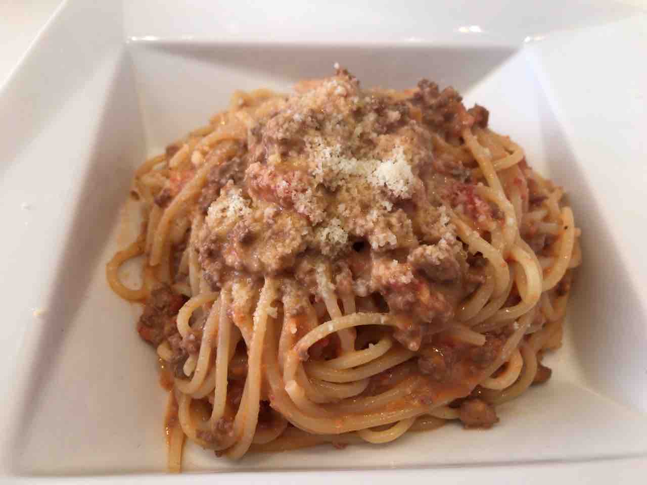 四谷三丁目 和欧食堂 Agito ランチ 趣味の為に生きて行く