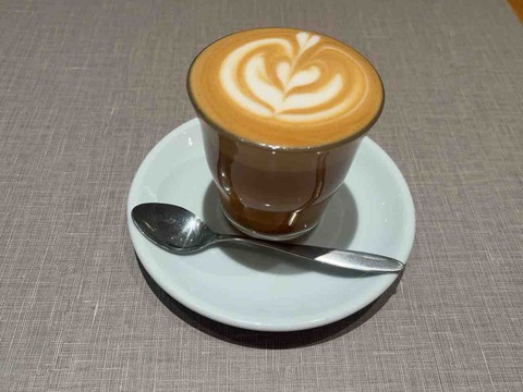 虎ノ門　「Allpress Espresso 虎ノ門ヒルズビジネスタワー店」