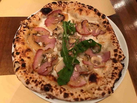 東新宿　「Pizzeria LUMEN」