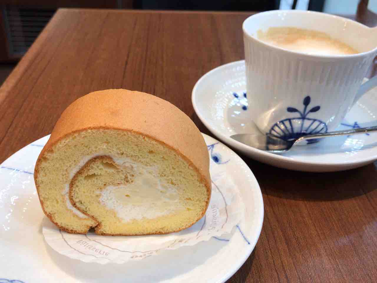 新橋 巴裡 小川軒 サロン ド テ 新橋店 趣味の為に生きて行く 新橋 巴裡 小川軒 サロン ド テ 新橋店 趣味の為に生きて行く