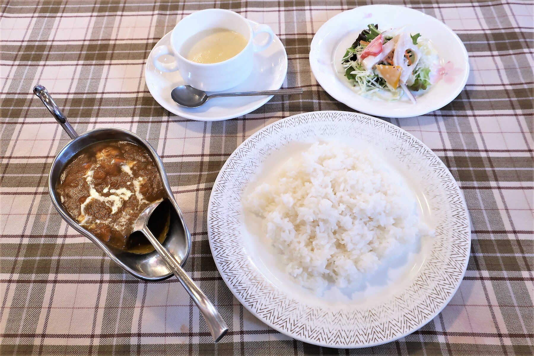 蝋梅の咲く頃 四半可通で行こう