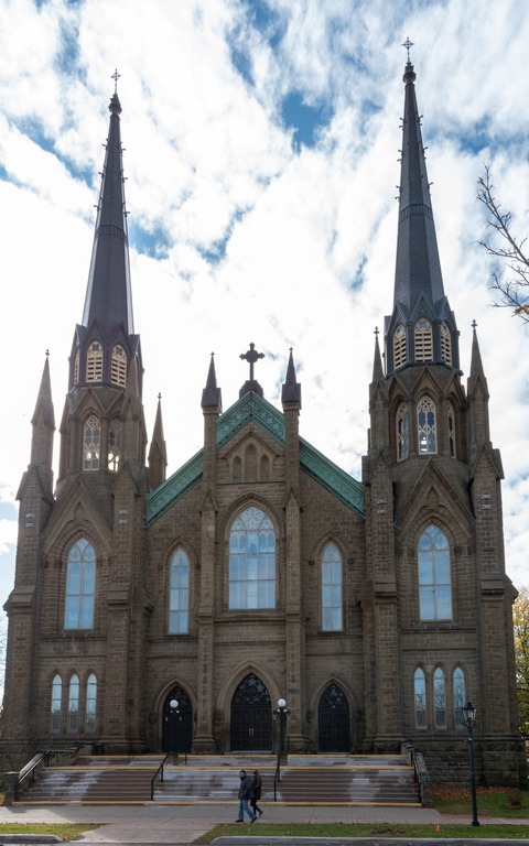 セントダンスタンズ大聖堂(St. Dunstan's Basilica Cathedral)