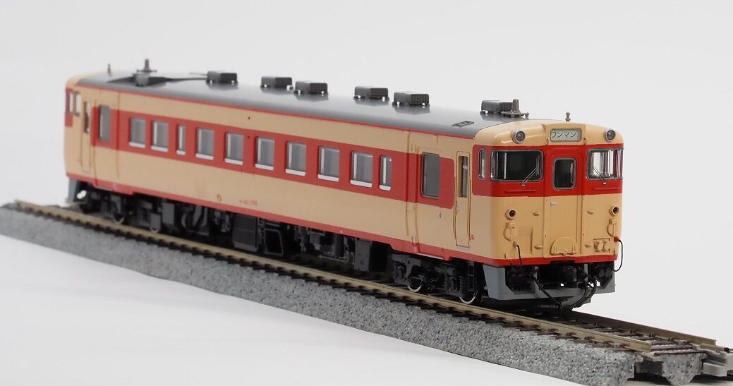 キハ40 新特急色 & 北海道二種 : 瀬戸川模型工房のブログ キハ40 新特急色 & 北海道二種 : 瀬戸川模型工房のブログ