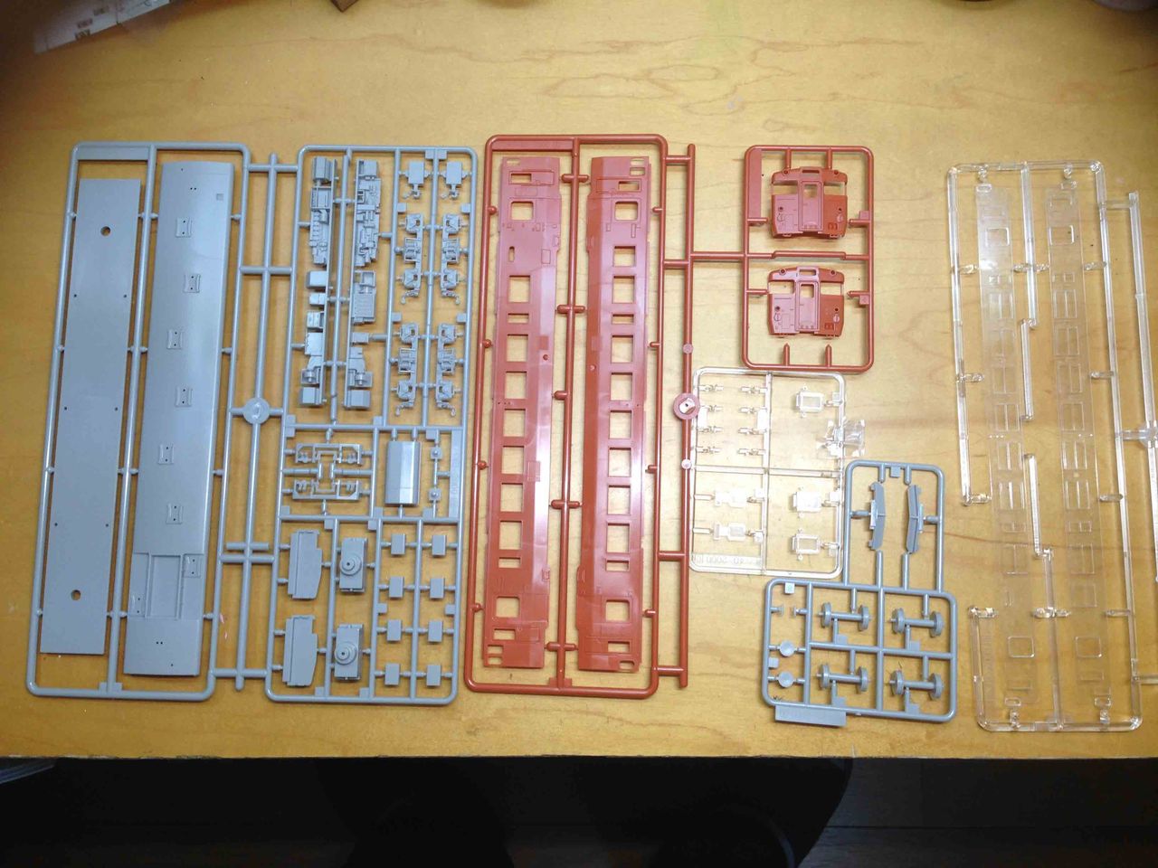 HOゲージ 鉄道ホビダス キハ40 生地完成 HOゲージ 鉄道ホビダス キハ40 生地完成 HO ホビダス キハ40の