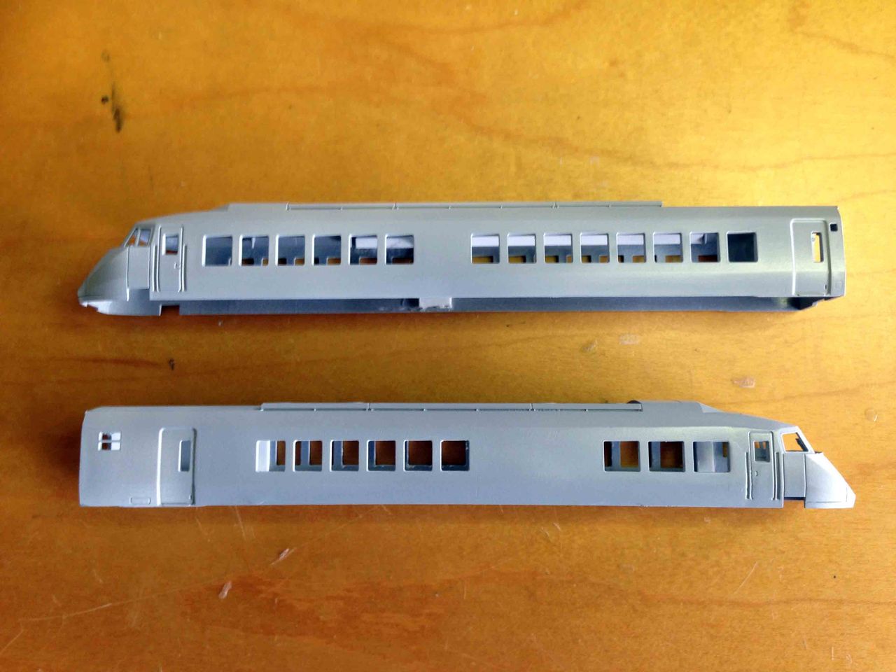 ７８７系 改造 ５ 継ぎ目消し地獄 瀬戸川模型工房のブログ