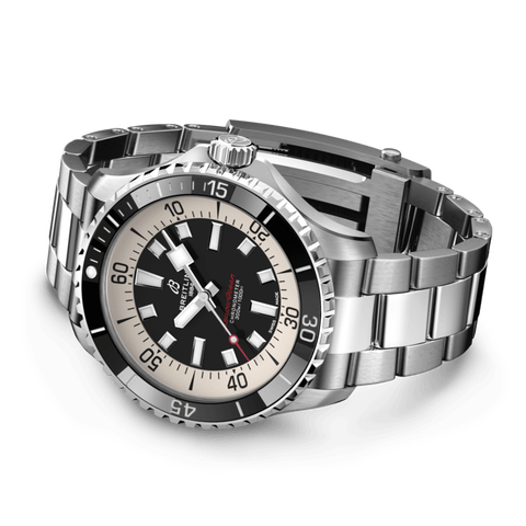 a17376211b1a1-superocean-automatic-44-rolled-up