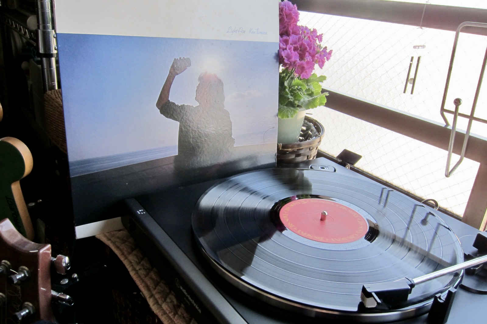 Light Ace ケン田村 : Days of Guitar and Mac