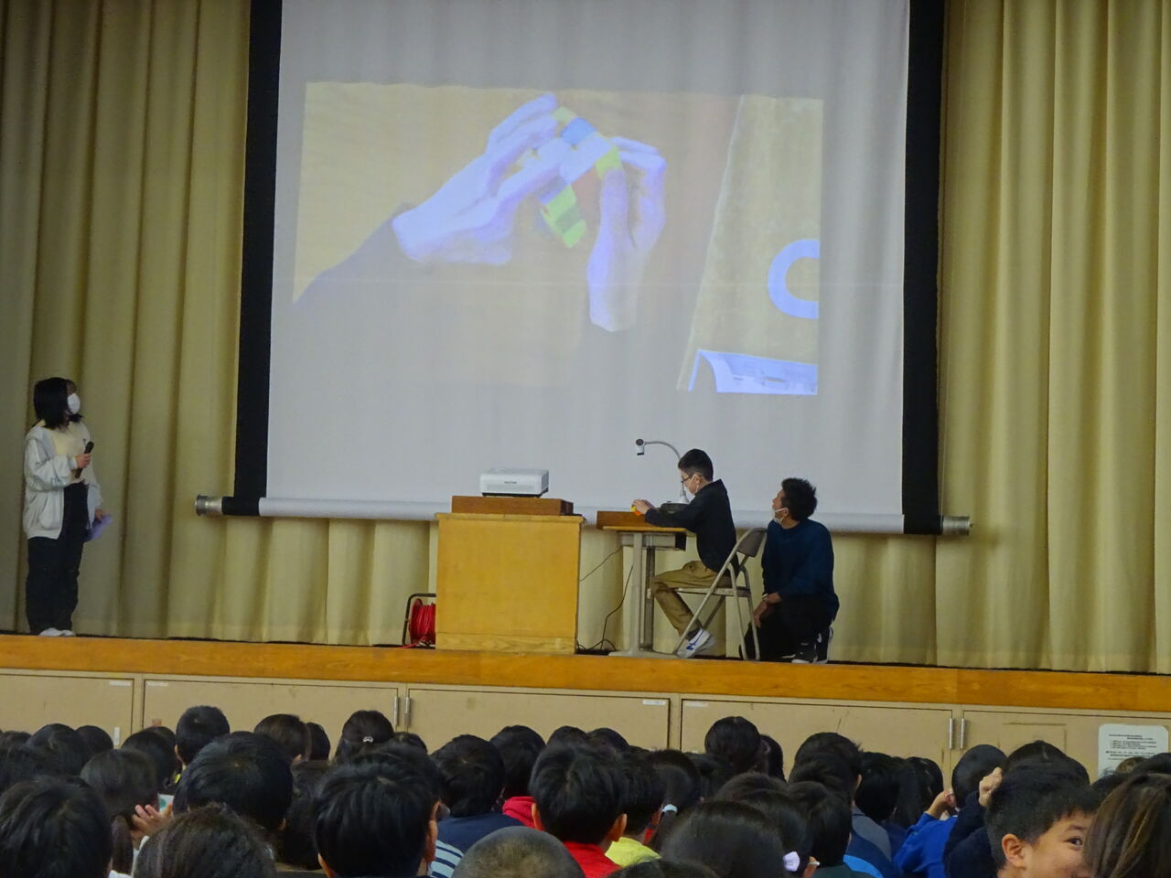12月21日 パフォーマンス集会 : とねいち の いちにち