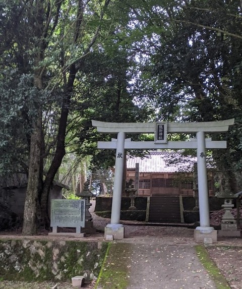 菅沢の熊野神社１
