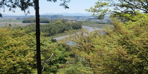酒人村　園養寺からの野洲川