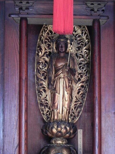 滝山寺本尊