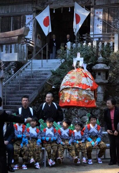 百石踊り 笠