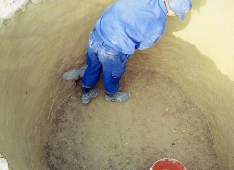 炭焼き窯　内壁