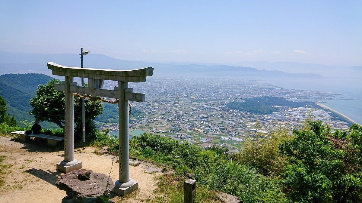 中四国の霊山 修験道と讃岐の山岳信仰 : 瀬戸の島から