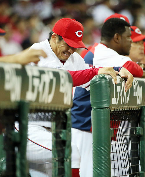 広島 田中広輔 涙の連続試合出場記録ストップ やはり悔しい 野球まるごとチャンネル