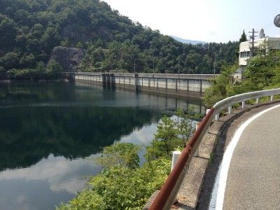 銀山湖