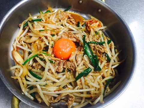 豚キムチも美味しい居酒屋