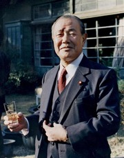 田中角栄