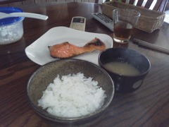 朝食