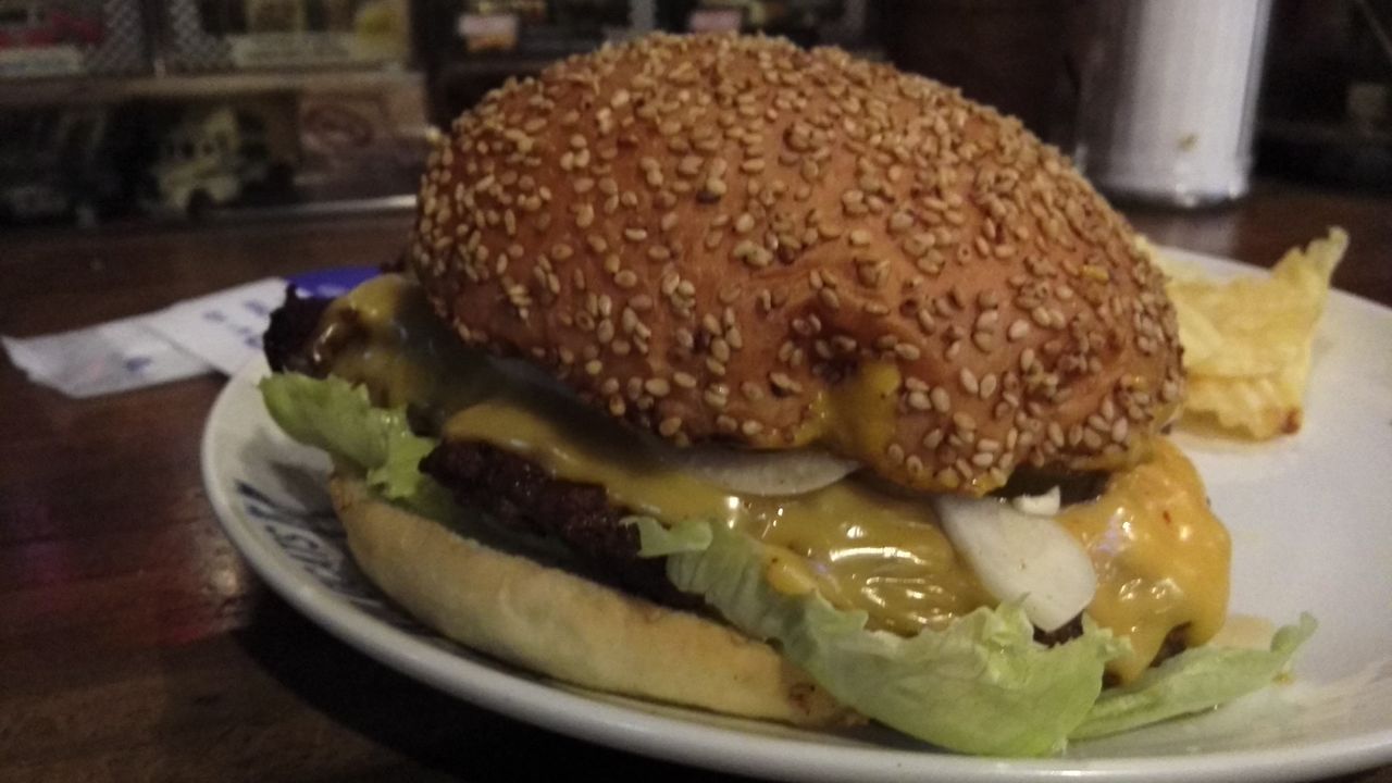 Ukカフェ 東大阪店 バーガーチャンプ とんさん日記