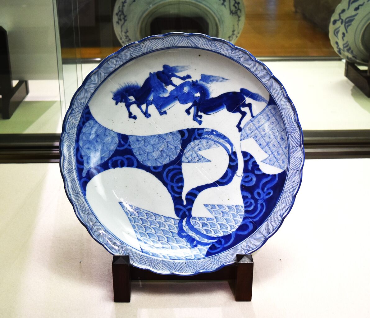 大皿（江戸時代後期の作品との言い伝えあり） 江戸大皿百物語・14 : tontonziziiのblog