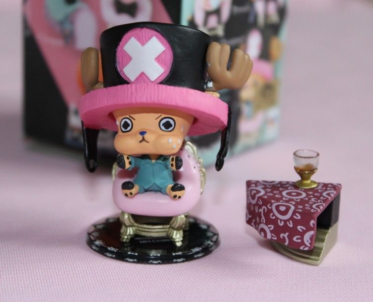 T ポイント5倍 早い者勝ち One Piece In麦わらの一味 不思議の国のティーパーティ キャラクターグッズ