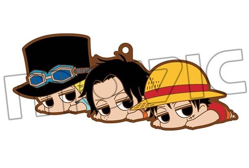 ONE PIECE だる～ん ラバーキーホルダー ルフィ＆エース＆サボ （幼少期）