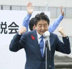 「これだけ働いて賃金上がらない日本で良いのか」総裁選論点