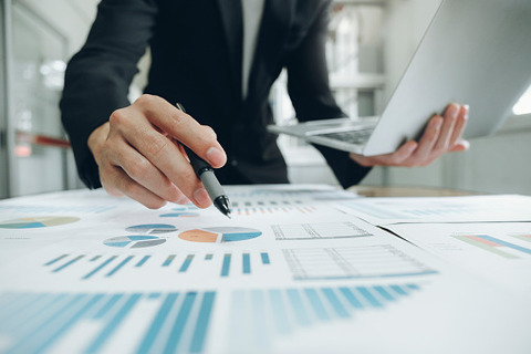 istockphoto-1327128846-170667a