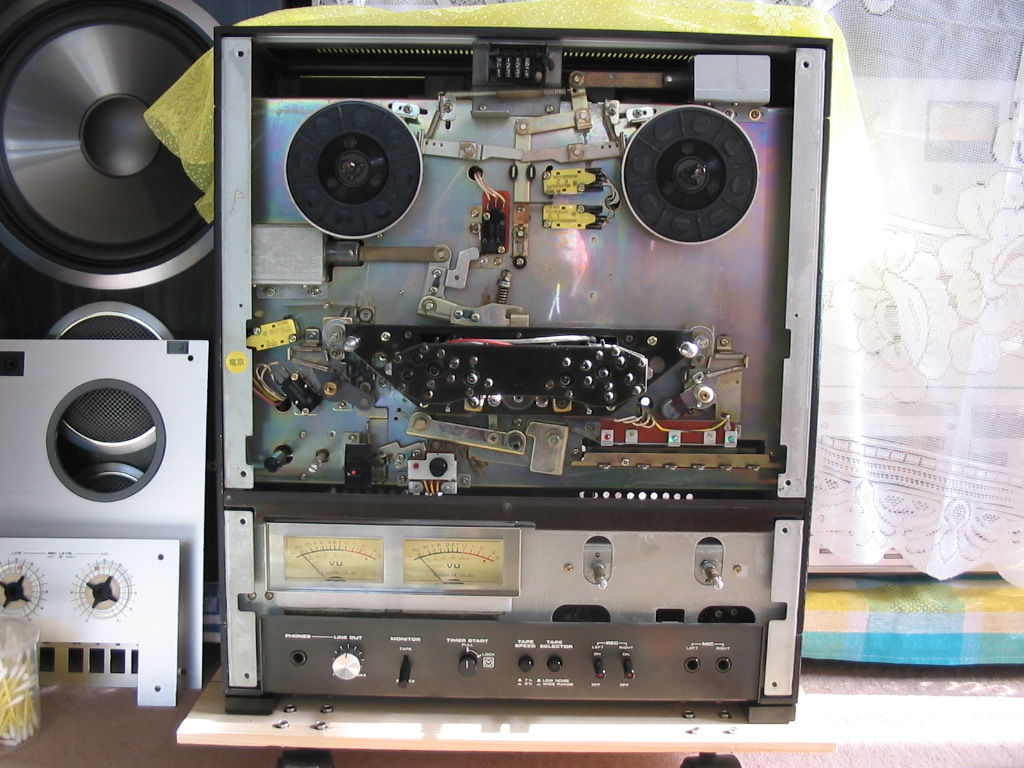 GX-266D の内部です : オープンリールデッキの愛好者です
