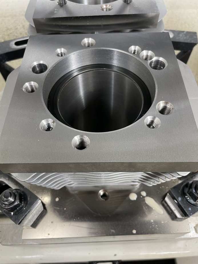 ☆シリンダーボーリング☆ : トッポジョージの日常