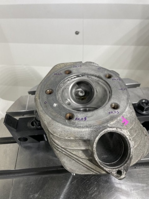 LJ50エンジン　シリンダーヘッド　面研加工済み sddefault.jpg