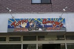 998242f7.jpg