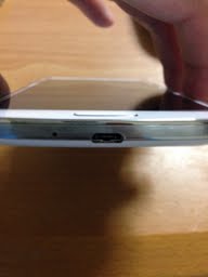 充電できないや充電器がおかしい時のスマホの解決方法 Au スマホ 故障や料金とアプリに関する情報サイト 充電できないや充電器がおかしい時のスマホの解決方法 Au スマホ 故障や料金とアプリに関する情報サイト