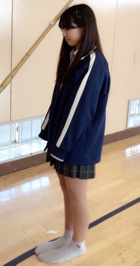 画像 女子高生さん 身長に対して足がデカ過ぎる 虎ちゃんねる 画像 女子高生さん 身長に対して足がデカ過ぎる 虎ちゃんねる