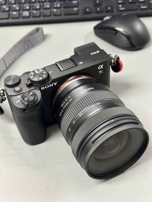 [ Sony α7cii / Tamron20-40mmF2.8レンズ ]セット SONY α7CⅡ+TAMRON 20-40mm F2.8 Di III VXD : やっぱ軽く