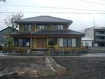 20041