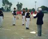 �ϥ����˥���