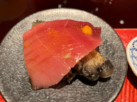 0EAA6FA9-6AFF-48E3-A7EA-24E7D56D606D