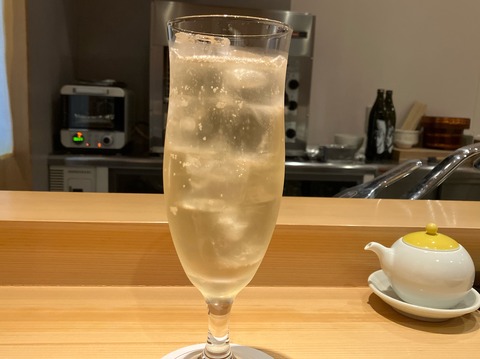 4644B05D-DFBC-4ED9-90E7-B1E9475D4C12