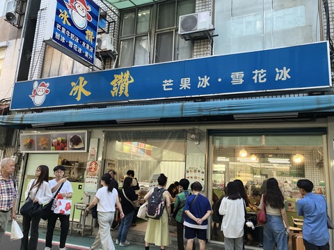 A7DBB21C-532E-417B-BC9B-6B269F34C286