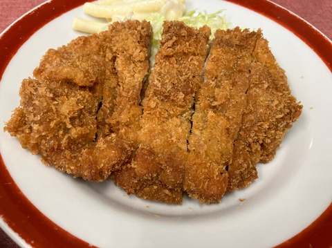 E31E940B-8962-4DAB-8F99-E4D2C84EB6A1