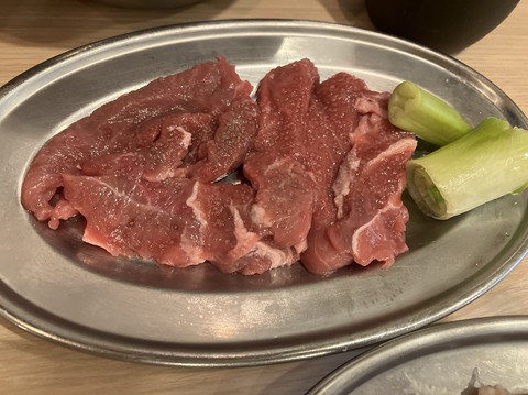 AA9AD1F9-96E6-4FFE-B450-B02E242C0AC8