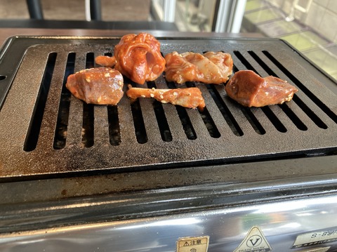 FEEF5906-A9A4-46C2-9AF5-DD9DD6E6B7DE