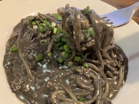 AC69584B-5EDB-4881-9B7E-5DD83EDF59D4