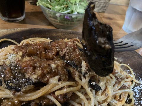 FA4EB20C-1115-45D7-ACD5-CE0A81A62492